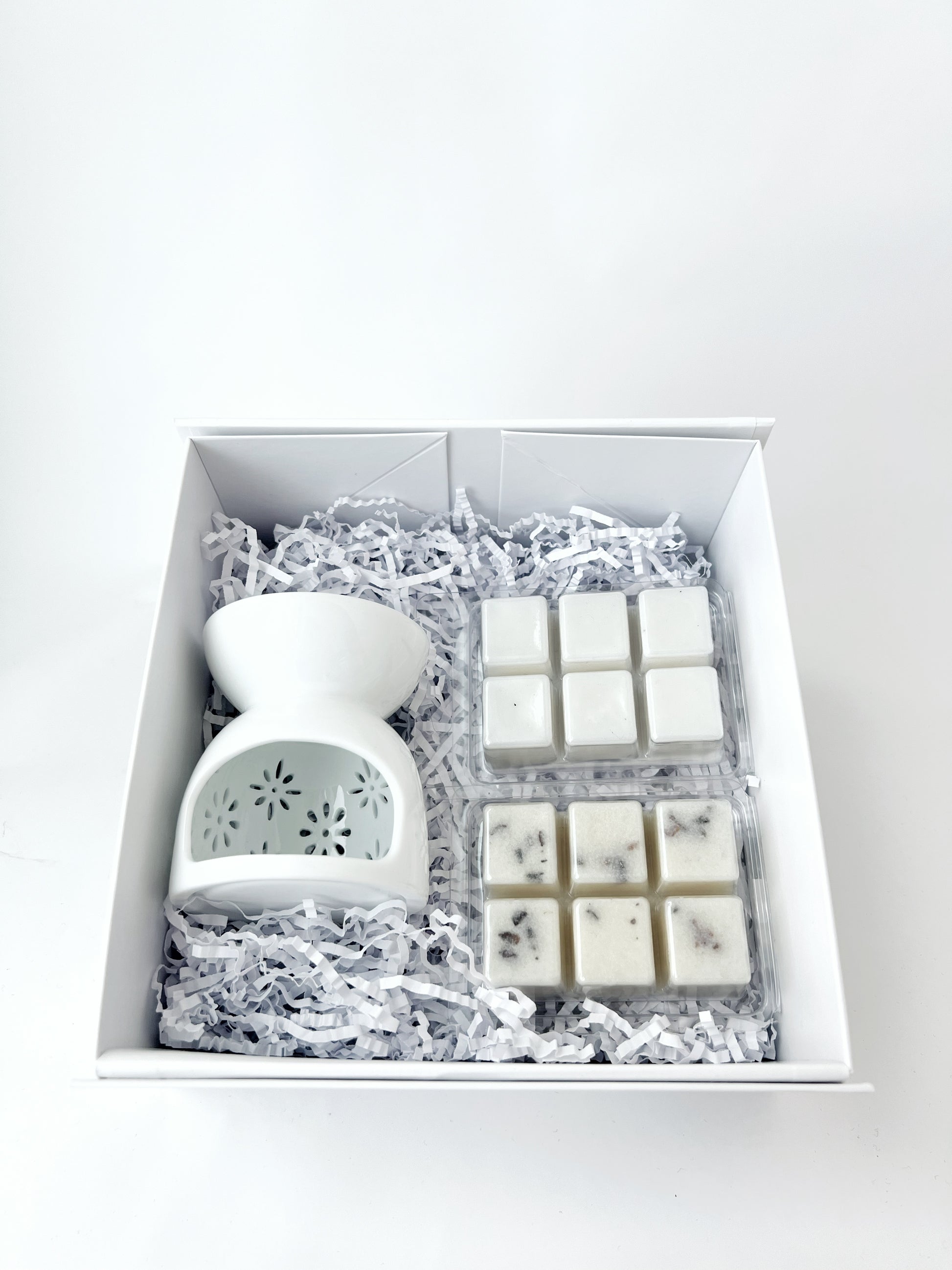 Wax Melt Gift Box. Wax Melt Burner, Tea Light Candle, Wax Melts