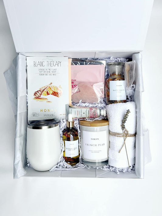 Pamper her Gift Box, bath salts, body oil, candle, face mask, lip and eye mask